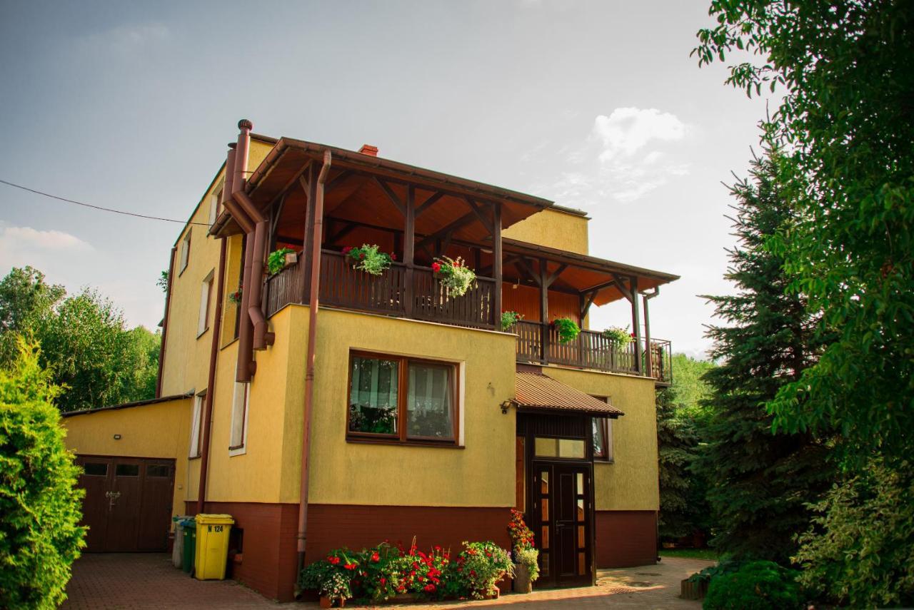 Dom Pod Orzechami Apartment Nałęczów Екстериор снимка